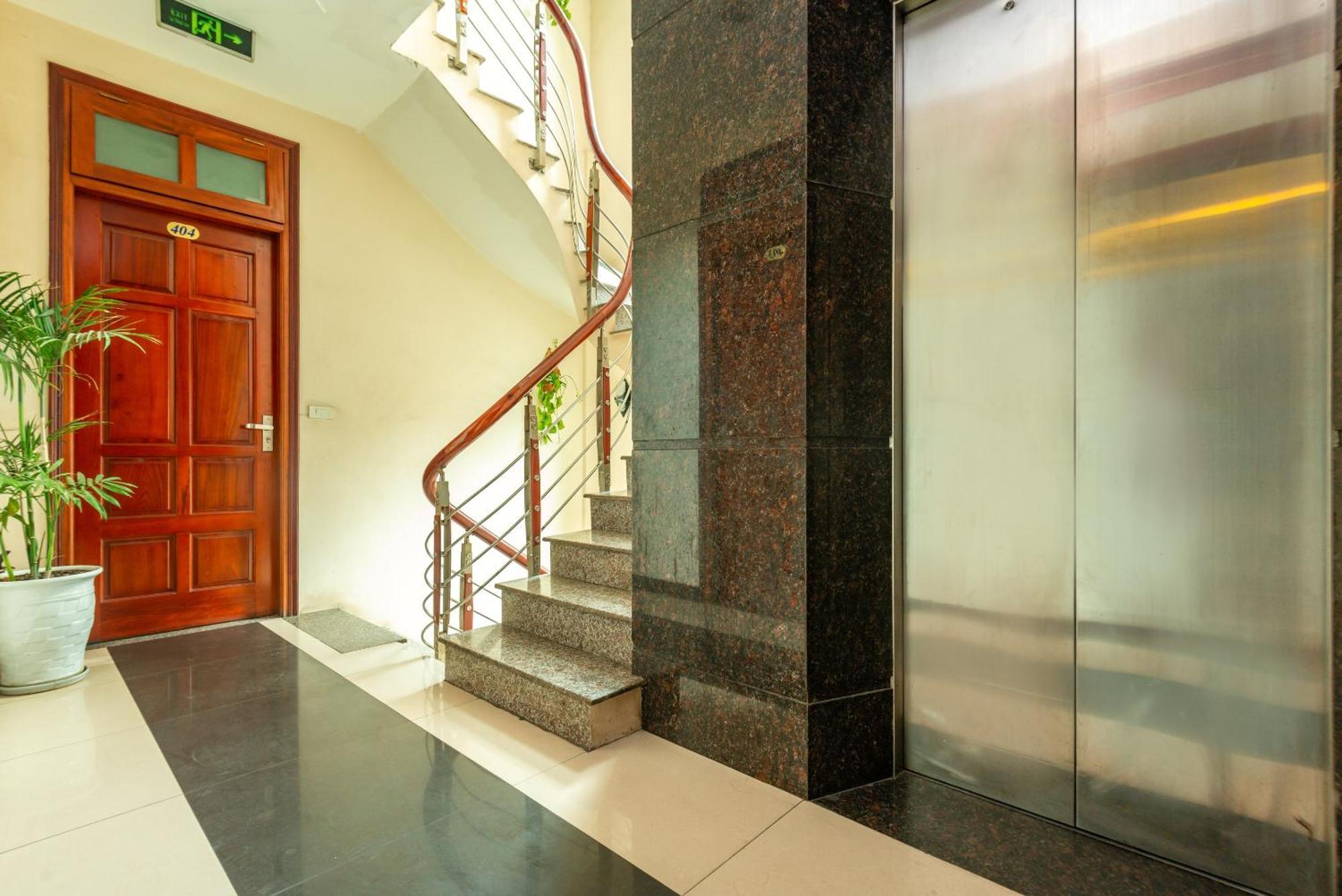 Oyo 887 Star Hotel Hanoi Zewnętrze zdjęcie
